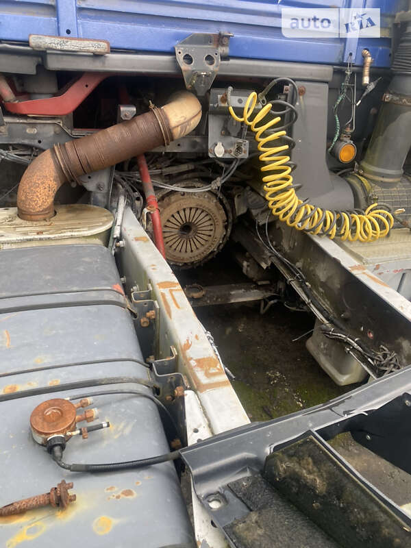 Тягач Renault Magnum 1997 в Жовкве