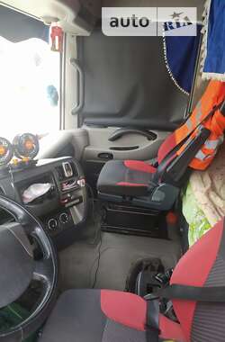 Тягач Renault Magnum 2012 в 