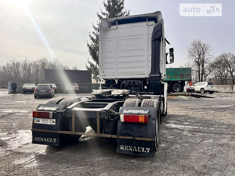 Тягач Renault Magnum 2005 в Киеве