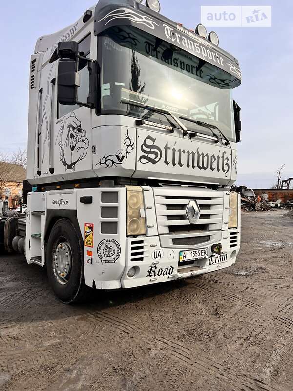 Тягач Renault Magnum 2005 в Киеве
