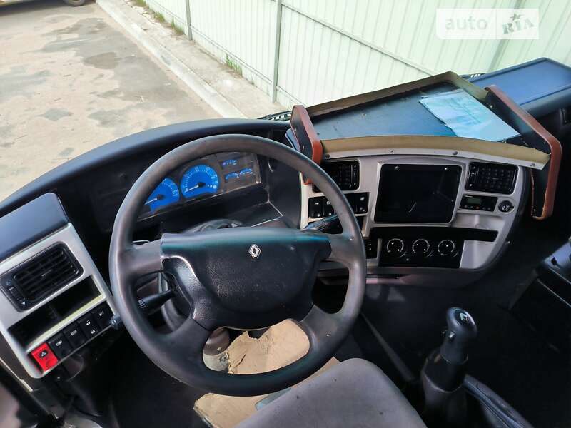Тягач Renault Magnum 2005 в Чернигове