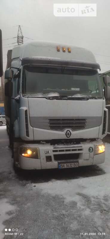 Тягач Renault Magnum 2006 в Вишгороді