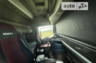Тягач Renault Magnum 2009 в 