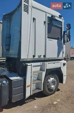 Тягач Renault Magnum 2008 в 