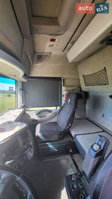 Тягач Renault Magnum 2010 в Киеве