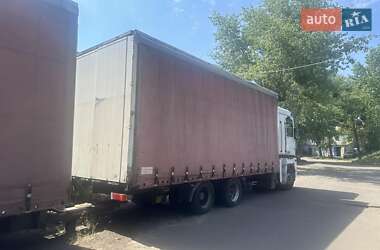 Грузовой фургон Renault Magnum 2003 в 