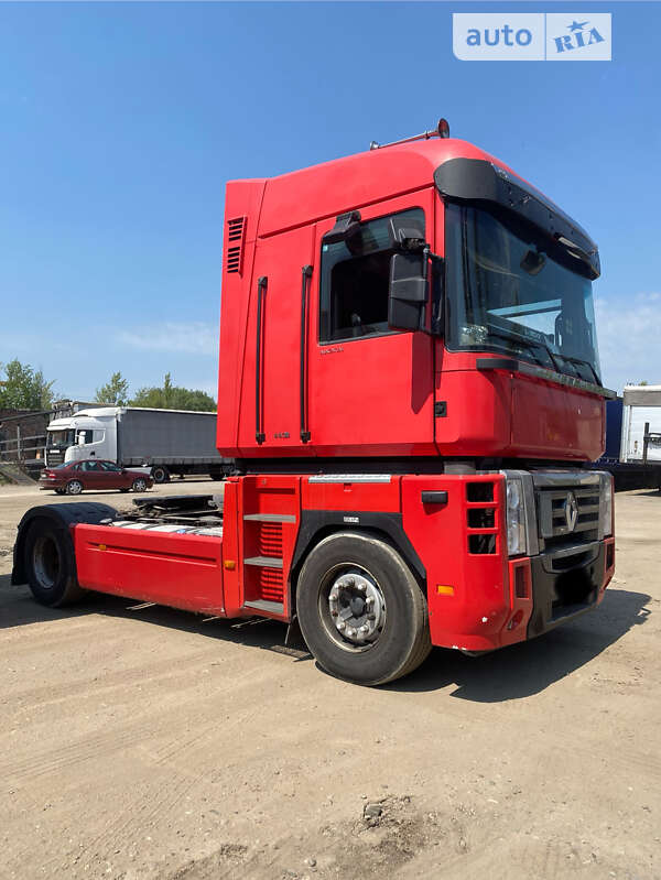 Тягач Renault Magnum 2012 в Ужгороде