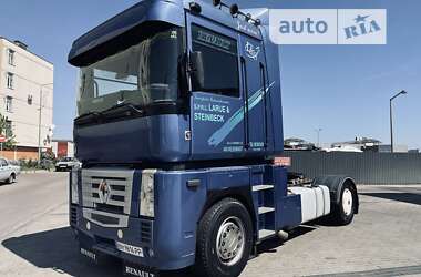 Тягач Renault Magnum 2001 в 