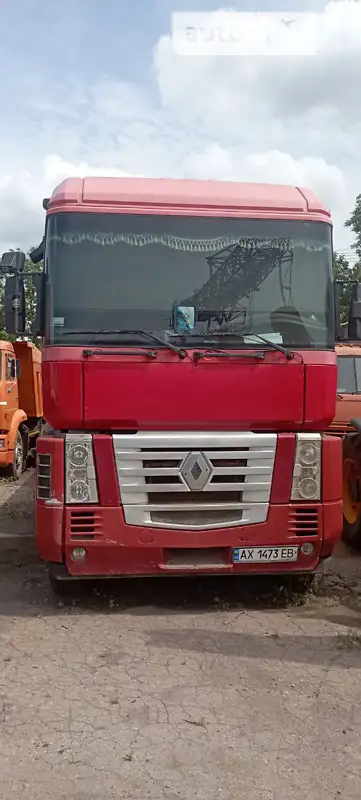 Тягач Renault Magnum 2004 в 