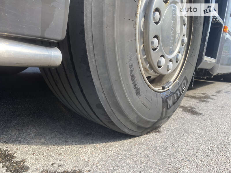 Тягач Renault Magnum 2008 в Львові