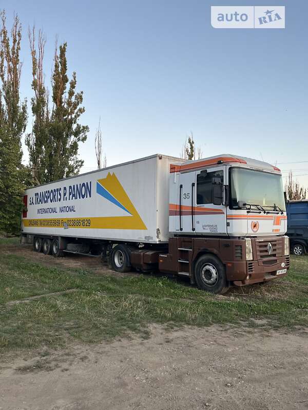 Тягач Renault Magnum 2003 в Могилев-Подольске фото 3 Тягач Renault Magnum 2003 в Могилев-Подольске