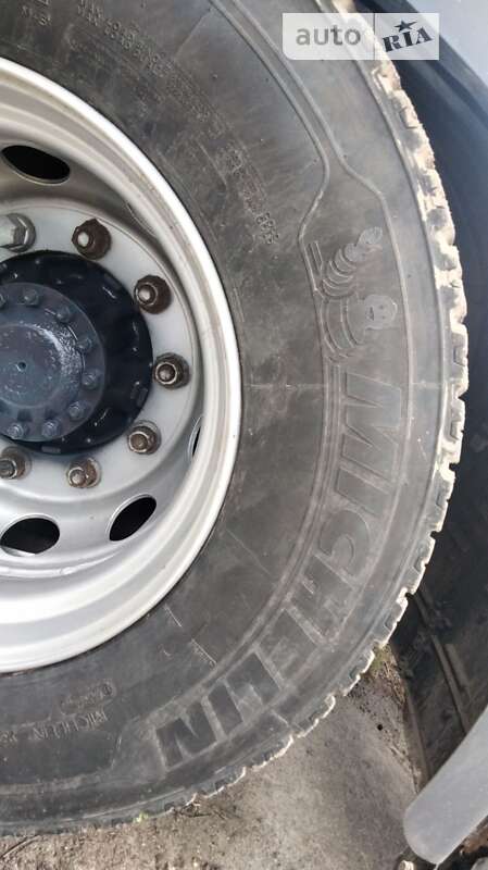 Тягач Renault Magnum 2006 в Черкасах