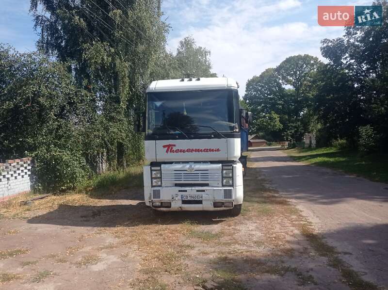 Тягач Renault Magnum 1999 в Чернигове