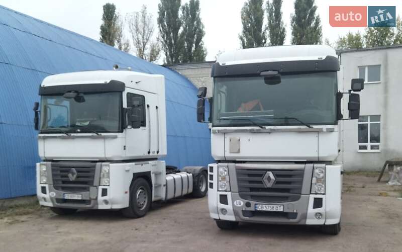 Тягач Renault Magnum 2011 в Чернигове