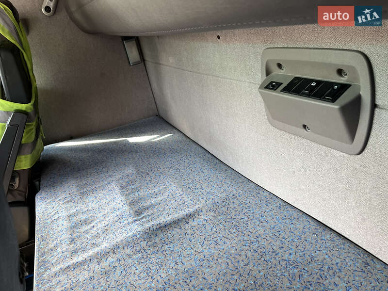 Тягач Renault Magnum 2008 в Киеве фото 21 Тягач Renault Magnum 2008 в Киеве