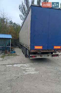 Тягач Renault Magnum 2004 в 