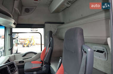 Тягач Renault Magnum 2012 в 