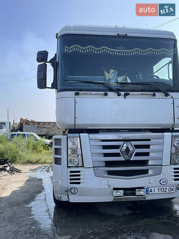 Самосвал Renault Magnum 2008 в Обухове