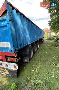 Тягач Renault Magnum 2004 в 