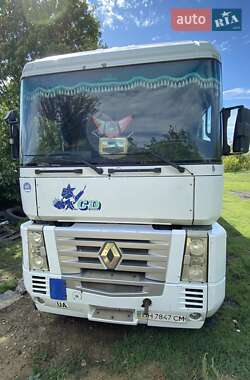 Тягач Renault Magnum 2004 в 