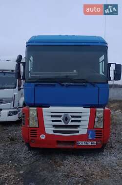 Тягач Renault Magnum 2003 в Києві