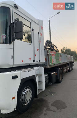 Тягач Renault Magnum 2006 в 