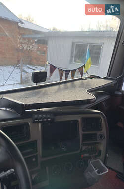 Тягач Renault Magnum 2007 в 