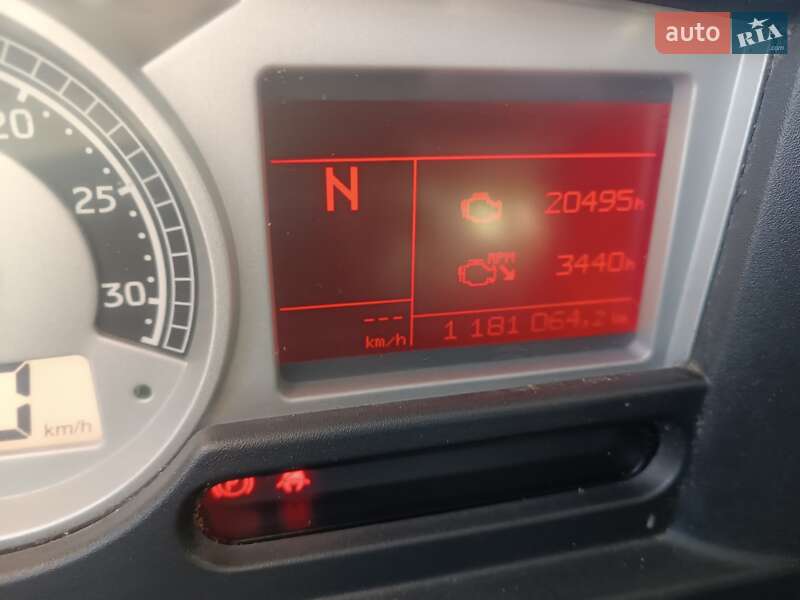 Тягач Renault Magnum 2012 в Львове фото 14 Тягач Renault Magnum 2012 в Львове