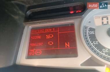 Тягач Renault Magnum 2009 в 