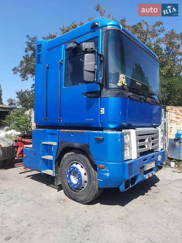 Тягач Renault Magnum 1998 в 