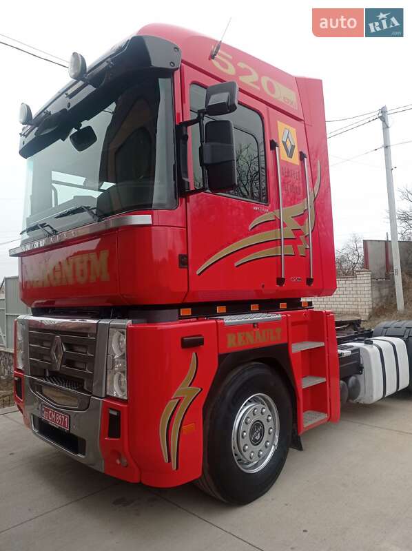Renault Magnum 2012