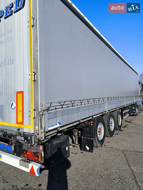 Тягач Renault Magnum 2008 в Львові