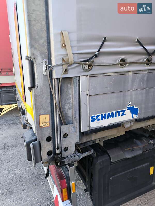 Тягач Renault Magnum 2008 в Львові