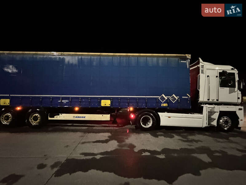 Тягач Renault Magnum 2006 в Киеве
