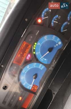 Тягач Renault Magnum 2006 в 