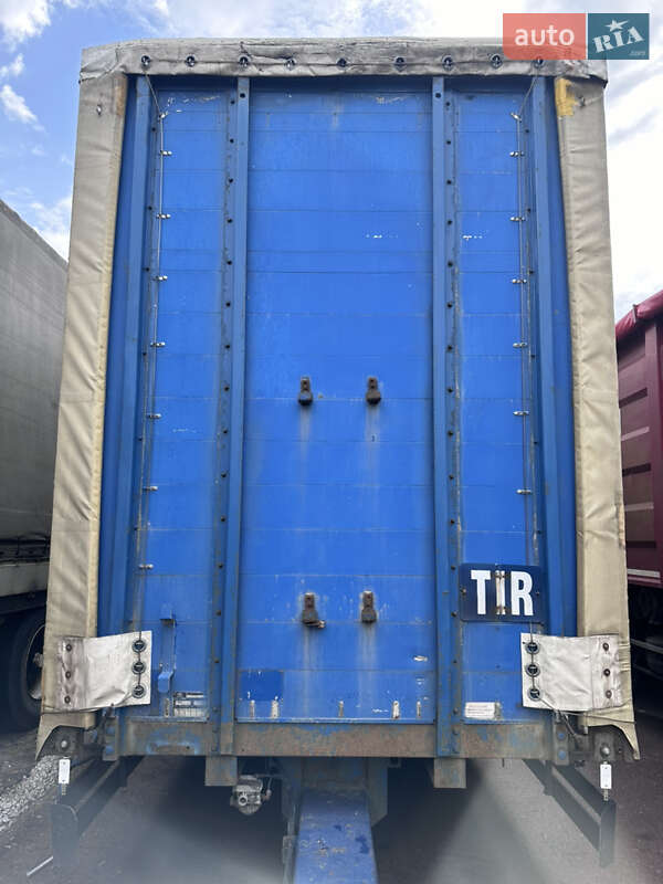 Тентований Renault Magnum 2001 в Чернігові