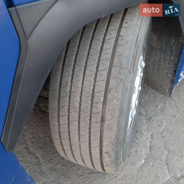 Тягач Renault Magnum 2007 в Ровно