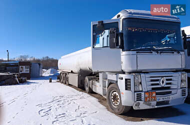 Тягач Renault Magnum 2002 в 