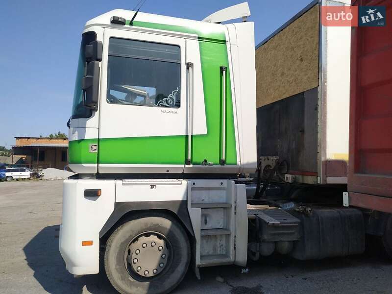 Тягач Renault Magnum 2008 в Кропивницком