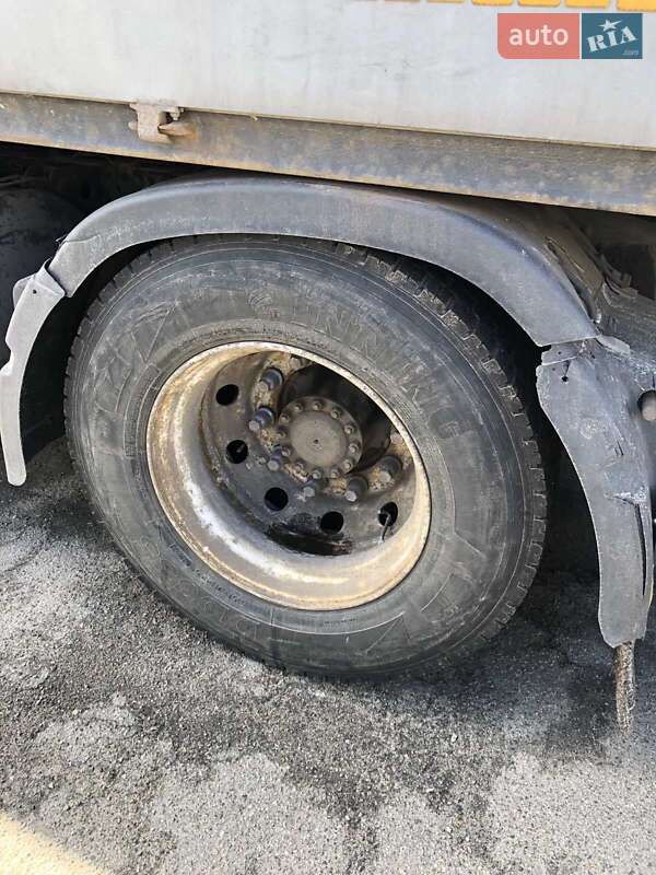 Тягач Renault Magnum 2005 в Вышгороде