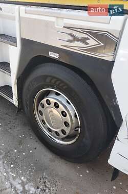 Тягач Renault Magnum 2007 в 