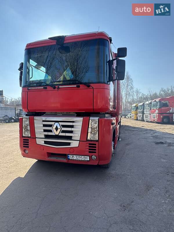 Тягач Renault Magnum 2008 в Чернигове