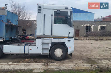Тягач Renault Magnum 2005 в 