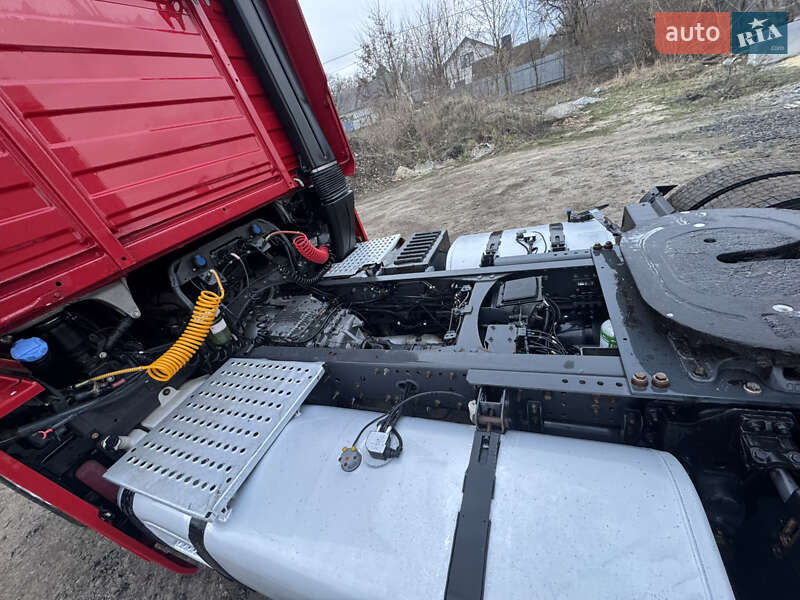 Тягач Renault Magnum 2011 в Луцке