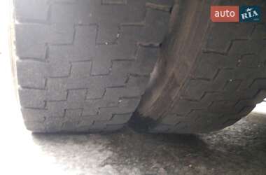 Тягач Renault Magnum 2004 в 
