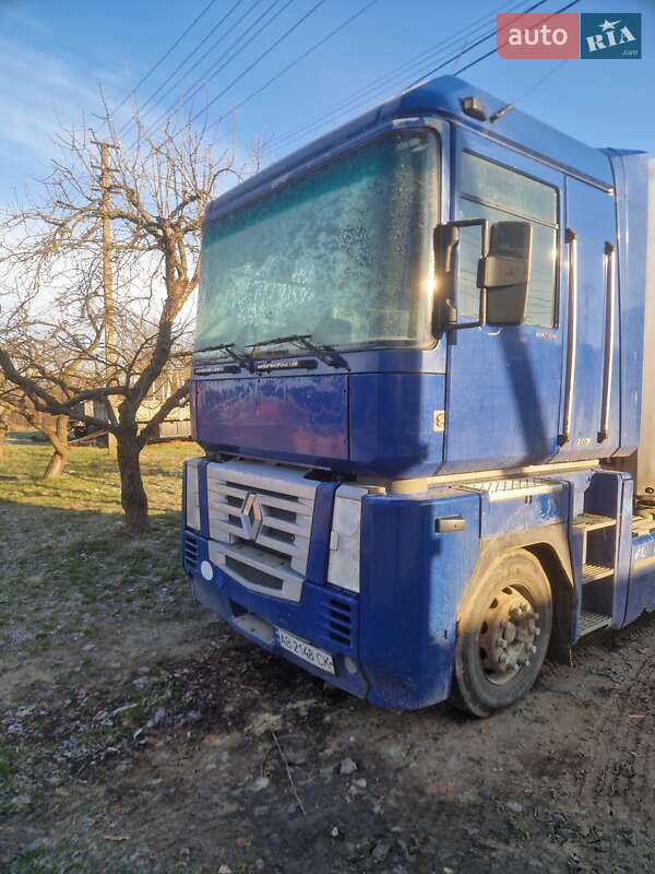 Тягач Renault Magnum 2005 в 
