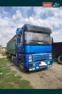 Зерновоз Renault Magnum 2000 в 
