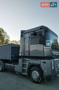 Тягач Renault Magnum 2005 в 
