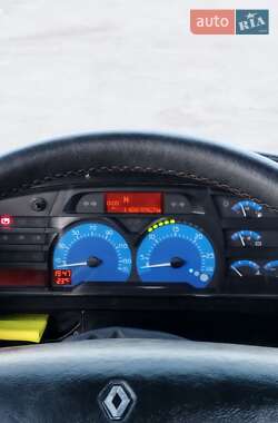 Тягач Renault Magnum 2005 в 