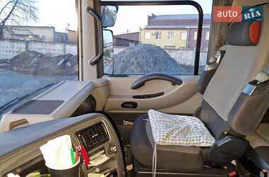 Тягач Renault Magnum 2011 в 